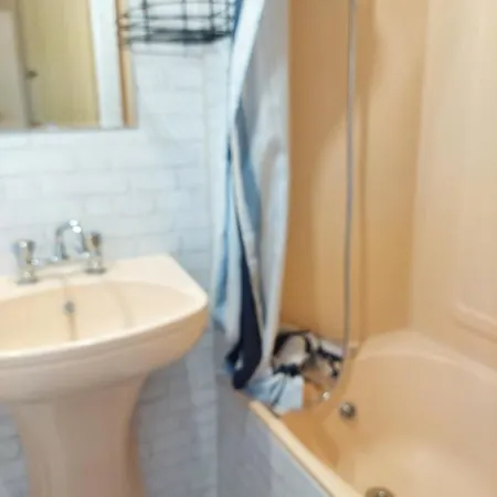 Holender Przy Plazy *